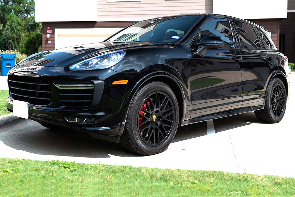 2017 Porsche Cayenne GTS